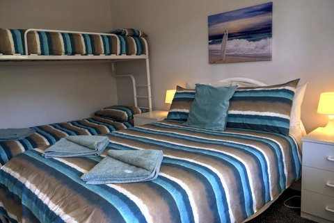 Emu Bay Holiday Homes - Accommodation Georgetown 3