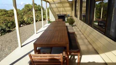Emu Bay Holiday Homes - Accommodation Georgetown 13