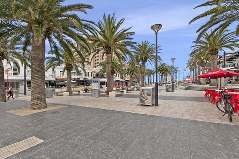 Glenelg Beach Studio - Accommodation Georgetown 8