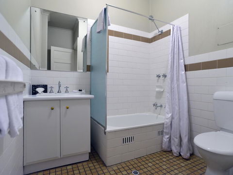 Mansions On Pulteney - Accommodation Georgetown 8