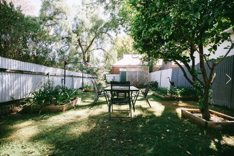 A Rose By The Park - Accommodation Georgetown 12