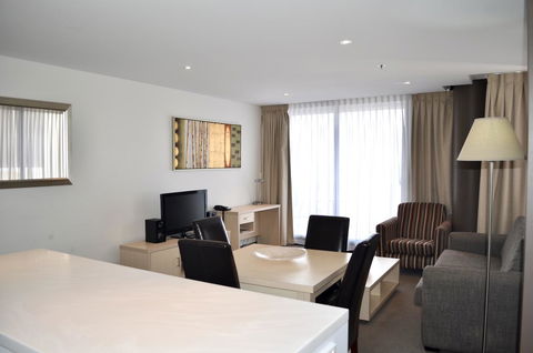 APTonNorthTCE - Accommodation Georgetown 5