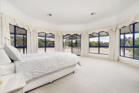 Doyles On The Bay - Accommodation Georgetown 26