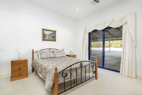 Doyles On The Bay - Accommodation Georgetown 25
