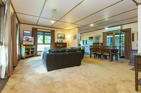 Rustic On 13th - Accommodation Georgetown 3