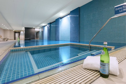 Oaks Glenelg Plaza Pier Suites - Accommodation Georgetown 9