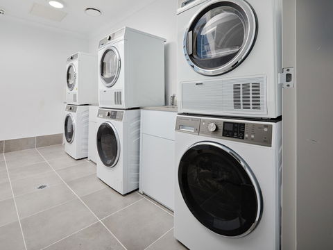 East Maitland Executive Apartments - Accommodation Georgetown 0