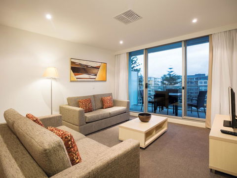 Oaks Glenelg Liberty Suites - Accommodation Georgetown 16