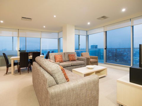 Oaks Glenelg Liberty Suites - Accommodation Georgetown 18