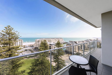 Oaks Glenelg Liberty Suites - Accommodation Georgetown 14