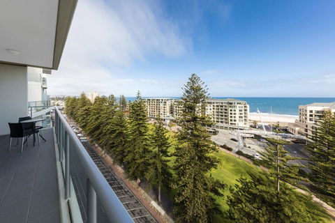 Oaks Glenelg Liberty Suites - Accommodation Georgetown 13