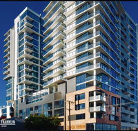 Resort Style Luxury City Apartment  Free Car Parking - Accommodation Georgetown