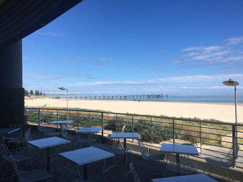 Beachside Luxury Getaway In Glenelg - Accommodation Georgetown 19