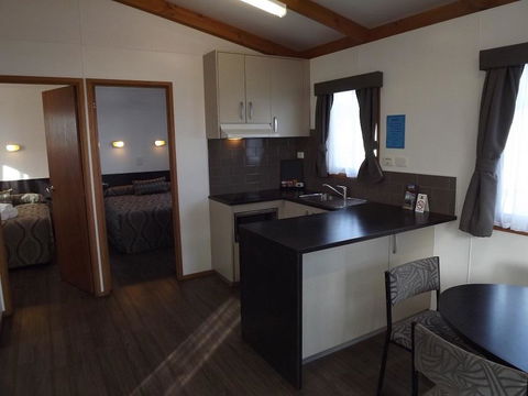 Ceduna Foreshore Caravan Park - Accommodation Georgetown 13