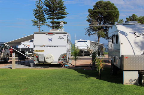 Ceduna Foreshore Caravan Park - Accommodation Georgetown 32