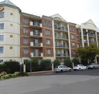 Adelaide City Apartment - 3br 2bath  Carpark - Accommodation Georgetown