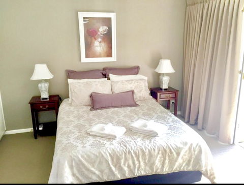 Superb Townhouse In North Adelaide - Accommodation Georgetown 2
