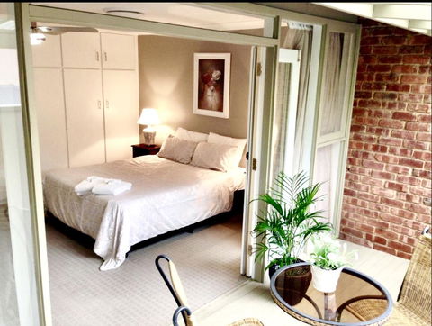 Superb Townhouse In North Adelaide - Accommodation Georgetown 3