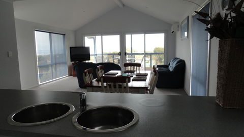 Kangaroo Island Bayview Villas - Accommodation Georgetown 1
