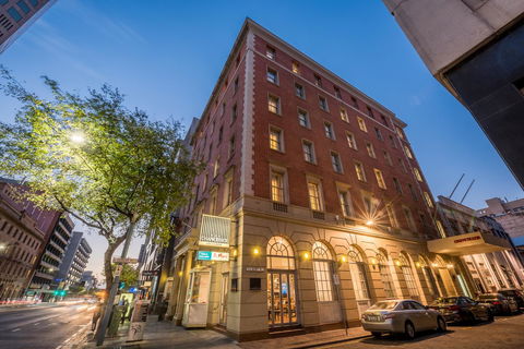 The Chancellor On Currie - Accommodation Georgetown 0