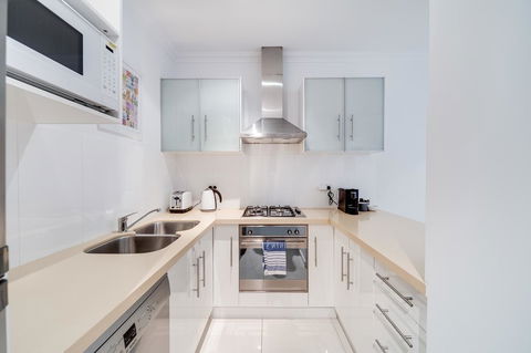 York Apartments On Grenfell - Accommodation Georgetown 3