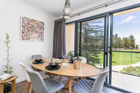 Heart Of Glenelg BnB - Accommodation Georgetown 11