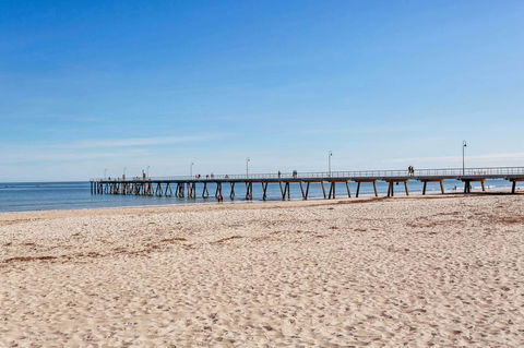 Heart Of Glenelg BnB - Accommodation Georgetown 14