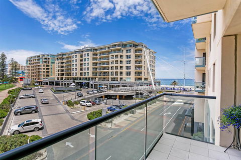 Heart Of Glenelg BnB - Accommodation Georgetown 13