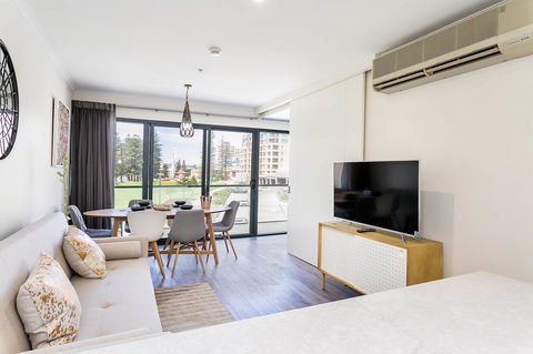 Heart Of Glenelg BnB - Accommodation Georgetown 8
