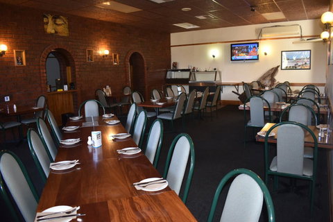 Commercial Hotel Morgan - Accommodation Georgetown 6