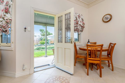 Barossa Vineyard Cottages - Accommodation Georgetown 19