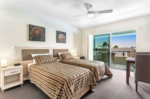 Pacific Blue 278-265 Sandy Pt Rd- Dual Key Access, Wifi, Linen And Air Conditioning - Accommodation Georgetown 9