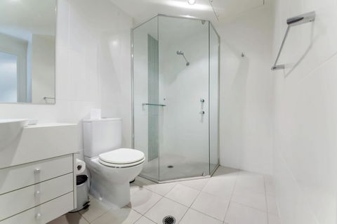 Pacific Blue 278-265 Sandy Pt Rd- Dual Key Access, Wifi, Linen And Air Conditioning - Accommodation Georgetown 14