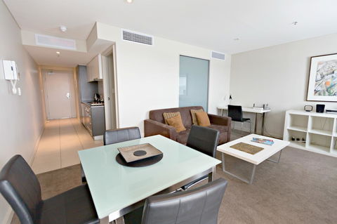 Adelaide DressCircle Apartments - North Terrace - Accommodation Georgetown 12