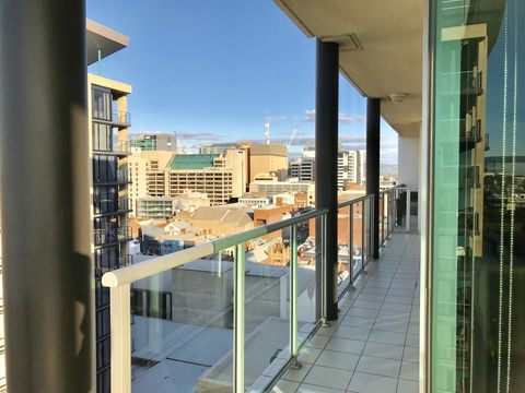 Adelaide DressCircle Apartments - North Terrace - Accommodation Georgetown 8