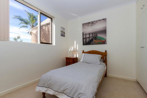 Adelaide Style Accommodation-Close To City-North Adelaide-3 Bdrm- FREE Parking - Accommodation Georgetown 19