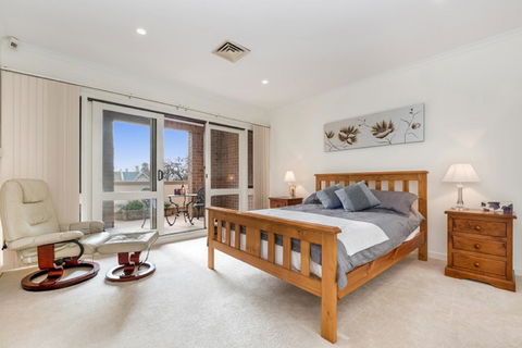 Adelaide Style Accommodation-Close To City-North Adelaide-3 Bdrm- FREE Parking - Accommodation Georgetown 14