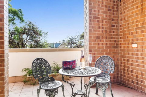 Adelaide Style Accommodation-Close To City-North Adelaide-3 Bdrm- FREE Parking - Accommodation Georgetown 16