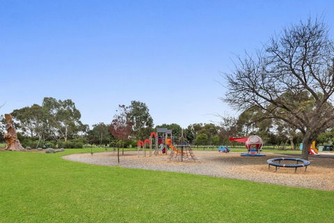 Adelaide Style Accommodation-Close To City-North Adelaide-3 Bdrm- FREE Parking - Accommodation Georgetown 33