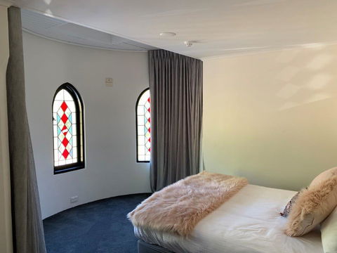 The Manor Basket Range - Accommodation Georgetown 13