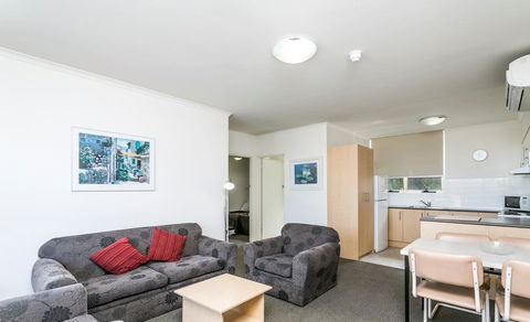 Glenelg Holiday Apartments - Corfu - Accommodation Georgetown 3