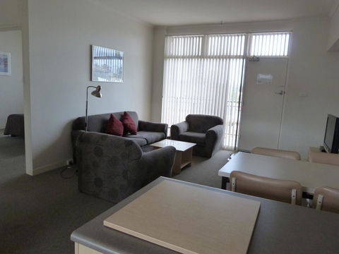 Glenelg Holiday Apartments - Corfu - Accommodation Georgetown 6