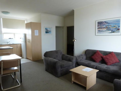 Glenelg Holiday Apartments - Corfu - Accommodation Georgetown 5