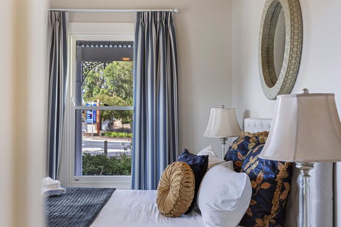 Grandview Accommodation - The Elm Tree Apartments - Accommodation Georgetown 11