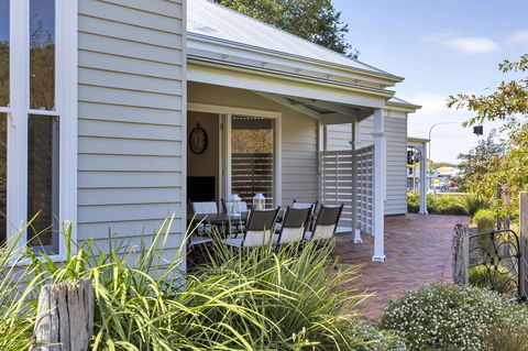 Grandview Accommodation - The Elm Tree Apartments - Accommodation Georgetown 25