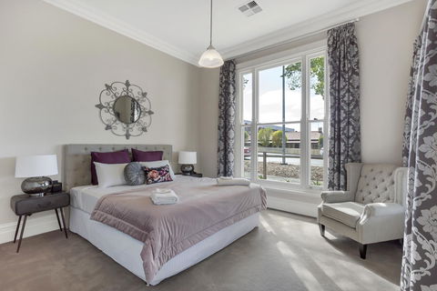 Grandview Accommodation - The Elm Tree Apartments - Accommodation Georgetown 9