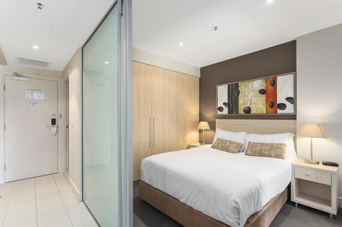 Pier Luxury Apartments - Accommodation Georgetown 9