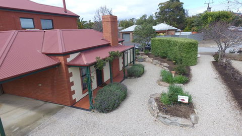 Wine And Roses Bed And Breakfast - Accommodation Georgetown 13
