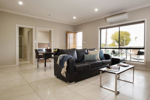 Renmark Holiday Apartments - Accommodation Georgetown 1