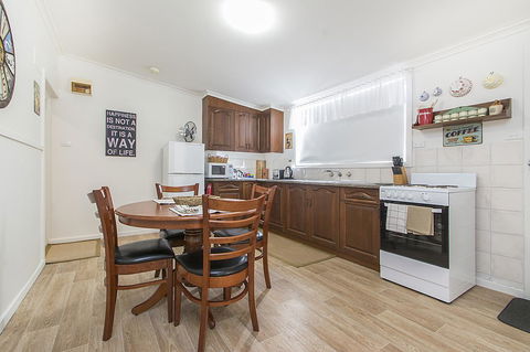 Stoneleigh Cottage Bed And Breakfast - Accommodation Georgetown 9